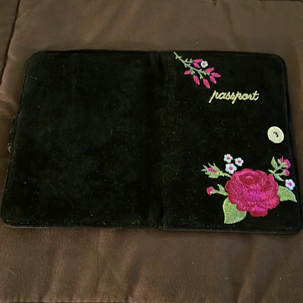 Passport Holder - Picture 3 of 3